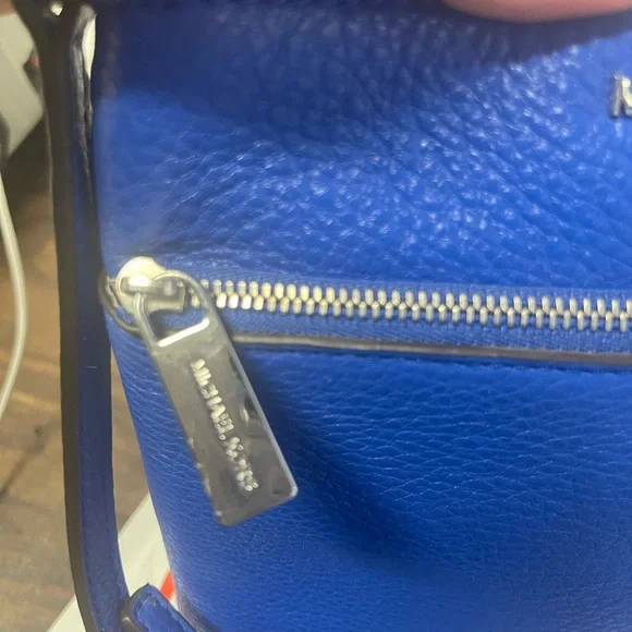 Michael Kors new with tags - Picture 3 of 16